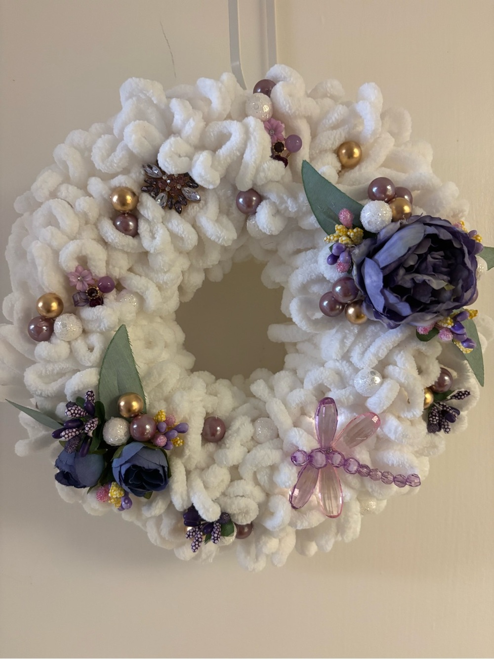 Handcrafted Double Loop Yafn Wreath with Purple Floral Accents